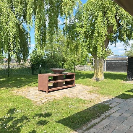 Villa Aan 'T Wiel Op Recreatiepark De Wielen Sint Maarten Esterno foto